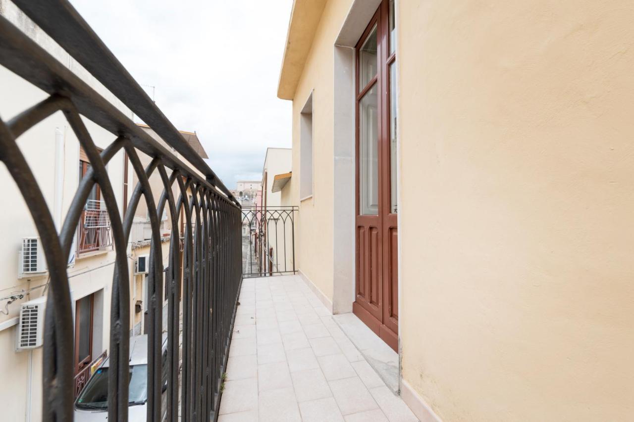 Appartement Casa Taro à Noto Extérieur photo